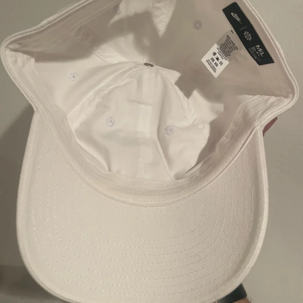 Nike Adult Unisex Club Unstructured Graphic Sneaker Air Max Cap Sz M/L NWT